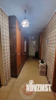 4-к квартира, вторичка, 76м2, 1/9 этаж