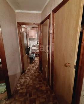 2-к квартира, вторичка, 45м2, 3/5 этаж