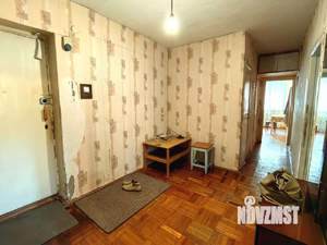 4-к квартира, вторичка, 76м2, 1/12 этаж