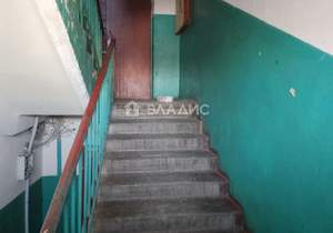 2-к квартира, вторичка, 37м2, 3/5 этаж