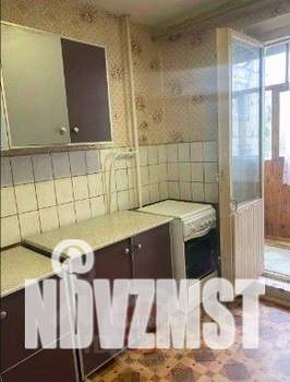 3-к квартира, вторичка, 63м2, 3/8 этаж