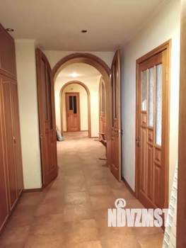 3-к квартира, вторичка, 120м2, 2/9 этаж