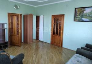 2-к квартира, вторичка, 56м2, 8/10 этаж