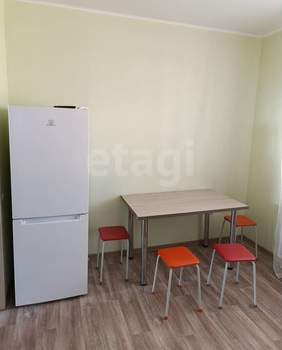 1-к квартира, вторичка, 42м2, 13/15 этаж