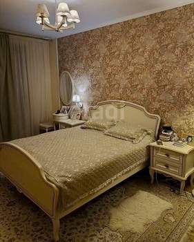 4-к квартира, вторичка, 111м2, 2/10 этаж