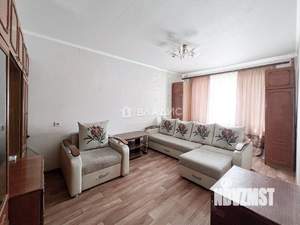 3-к квартира, вторичка, 60м2, 1/9 этаж