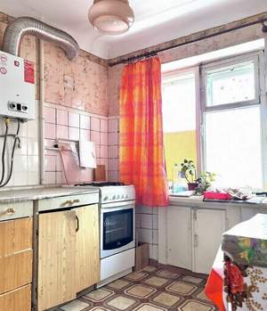 3-к квартира, вторичка, 56м2, 3/5 этаж