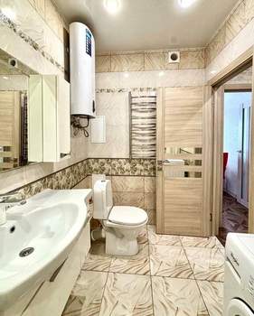 2-к квартира, вторичка, 68м2, 7/15 этаж