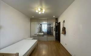 2-к квартира, вторичка, 63м2, 13/16 этаж