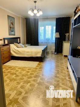 4-к квартира, вторичка, 130м2, 2/10 этаж
