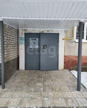 3-к квартира, вторичка, 62м2, 5/5 этаж