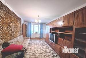 2-к квартира, вторичка, 64м2, 1/10 этаж