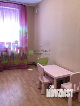 4-к квартира, вторичка, 102м2, 3/3 этаж