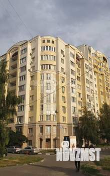 3-к квартира, вторичка, 100м2, 2/10 этаж