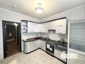 2-к квартира, вторичка, 67м2, 9/17 этаж