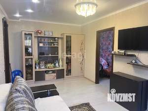 4-к квартира, вторичка, 61м2, 3/5 этаж
