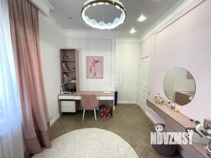 3-к квартира, вторичка, 104м2, 3/4 этаж