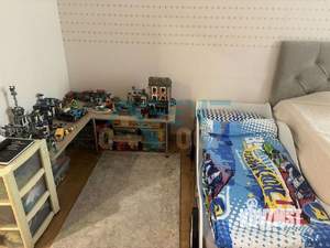 2-к квартира, вторичка, 62м2, 1/10 этаж