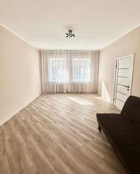 3-к квартира, вторичка, 68м2, 2/2 этаж