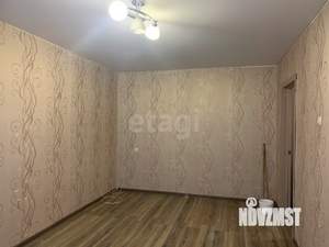 3-к квартира, вторичка, 60м2, 1/9 этаж
