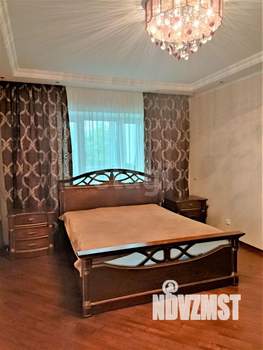 3-к квартира, вторичка, 106м2, 2/4 этаж