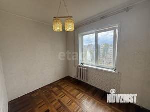 4-к квартира, вторичка, 74м2, 9/9 этаж