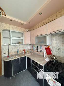 3-к квартира, вторичка, 63м2, 8/9 этаж