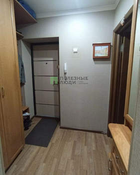 3-к квартира, вторичка, 39м2, 1/4 этаж