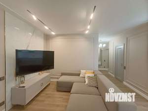 3-к квартира, вторичка, 74м2, 12/18 этаж