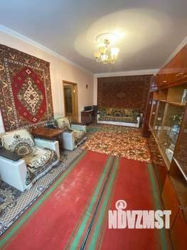 2-к квартира, вторичка, 59м2, 1/1 этаж