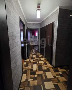 3-к квартира, вторичка, 62м2, 1/5 этаж