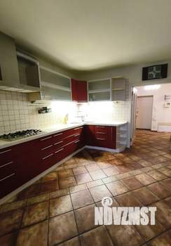 3-к квартира, вторичка, 128м2, 8/9 этаж