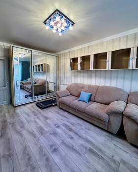 3-к квартира, вторичка, 64м2, 10/10 этаж