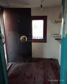 2-к квартира, вторичка, 37м2, 1/1 этаж