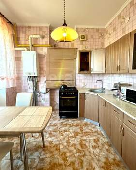 2-к квартира, вторичка, 61м2, 3/4 этаж
