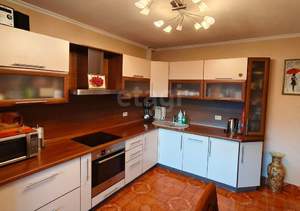 3-к квартира, вторичка, 92м2, 4/17 этаж