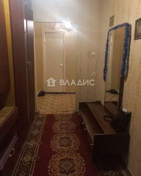 2-к квартира, вторичка, 52м2, 1/10 этаж