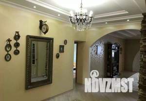 3-к квартира, вторичка, 178м2, 3/5 этаж