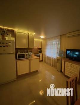 4-к квартира, вторичка, 119м2, 2/5 этаж