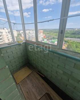 2-к квартира, вторичка, 56м2, 10/15 этаж