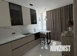 3-к квартира, вторичка, 90м2, 12/18 этаж