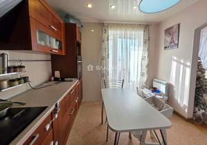 2-к квартира, вторичка, 63м2, 10/10 этаж