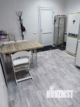 2-к квартира, вторичка, 61м2, 1/3 этаж