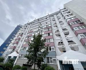 2-к квартира, вторичка, 61м2, 1/10 этаж