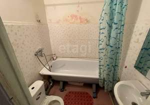 4-к квартира, вторичка, 76м2, 1/9 этаж