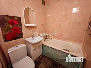 2-к квартира, вторичка, 42м2, 4/4 этаж