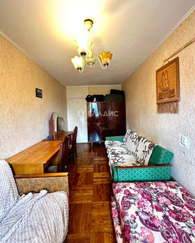 3-к квартира, вторичка, 59м2, 4/5 этаж