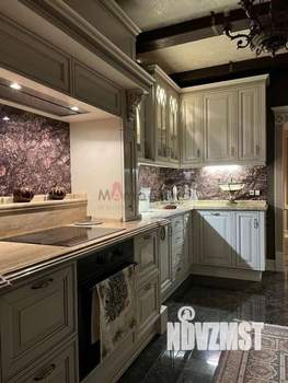 3-к квартира, вторичка, 131м2, 9/16 этаж