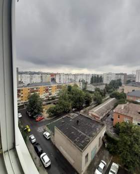 3-к квартира, вторичка, 63м2, 9/9 этаж