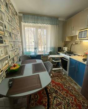 2-к квартира, вторичка, 46м2, 1/9 этаж